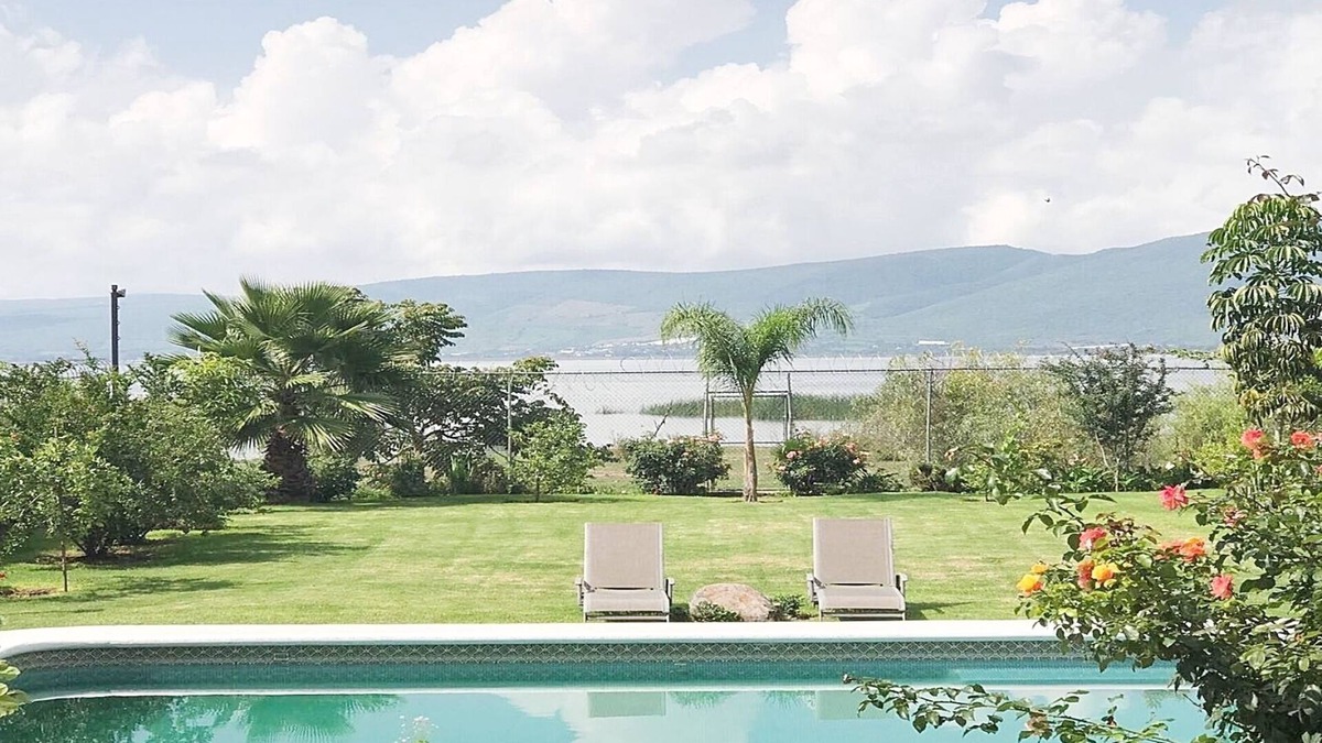 Chantepec Villa | Villa Meli 1 The perfect place to be, a Relaxing cozy house with a Mexican home accent.