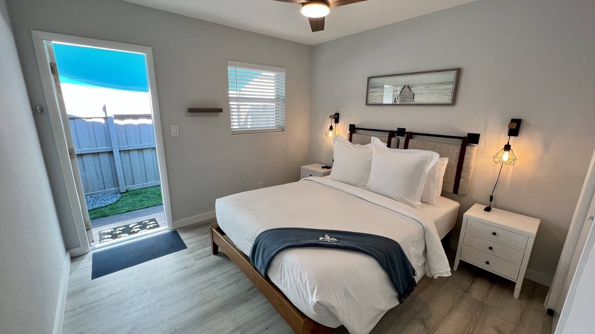 Wilton Manors Apartment | Villa @ Michloe - Steps from Wilton Drive