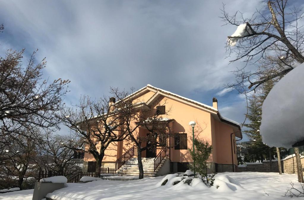 Fiastra House | Villa Miralago