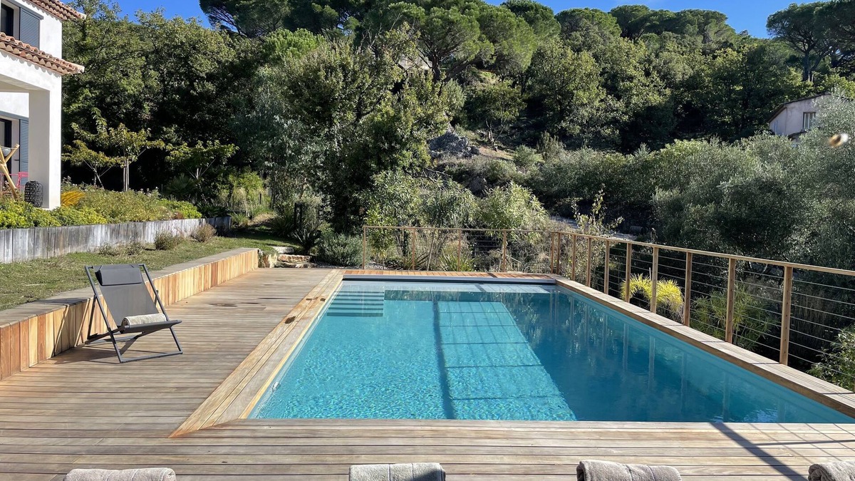 Grimaud House | Villa Moderne à 10 Minutes de la Plage