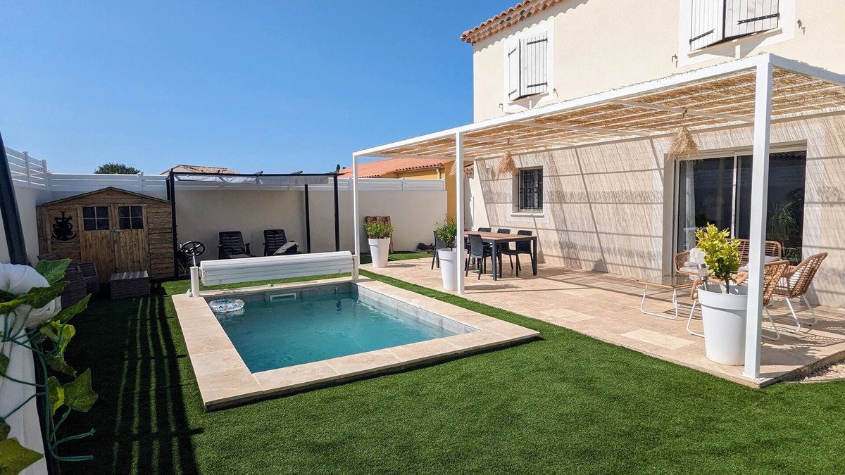 Beauvoisin Villa | Villa Moderne 121 M2, 8 Personnes, Piscine, Aire de Jeux. Proche mer et Rivière