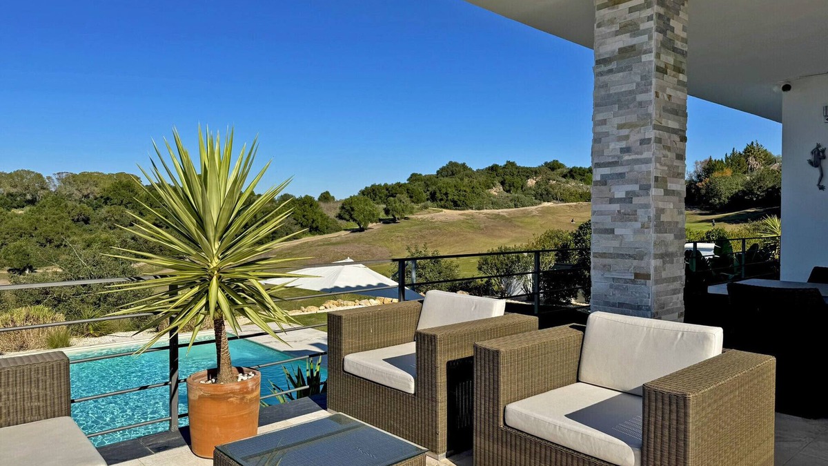 Jerez de la Frontera Villa | Villa Montecastillo - Ole Solutions