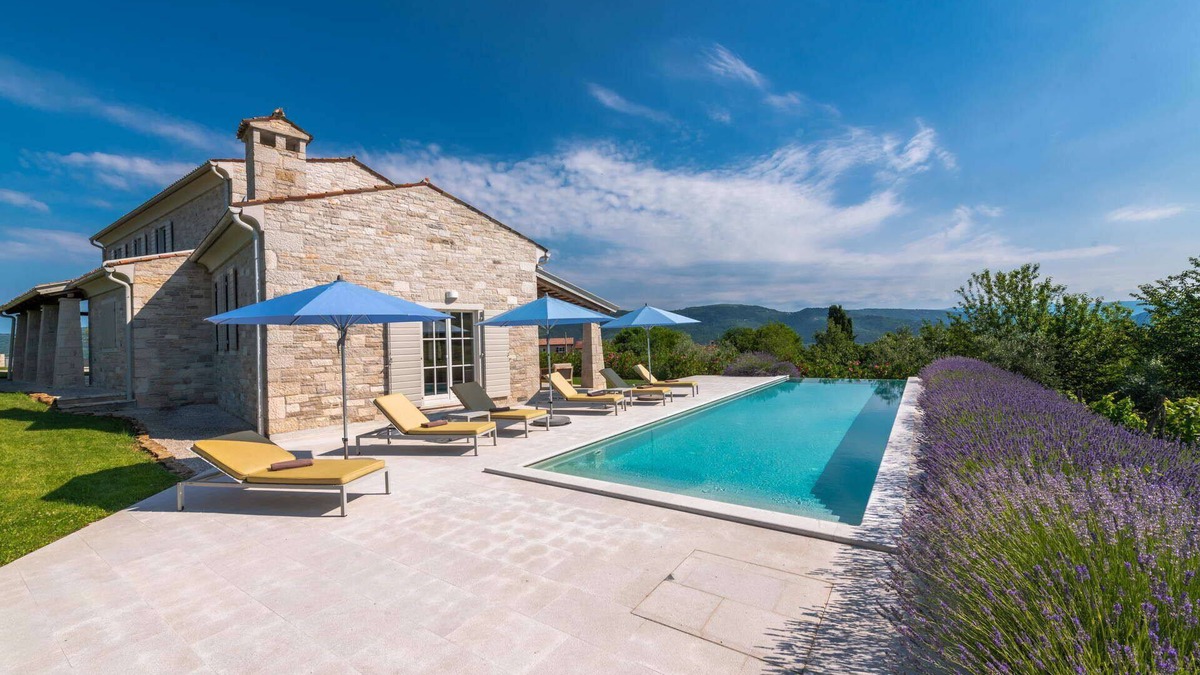 Brkac House | VILLA MONTONA - Spacious villa with a wonderful view of Motovun