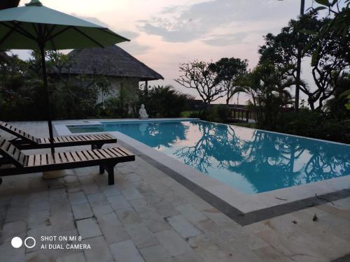 Dencarik Villa | Villa naïs
