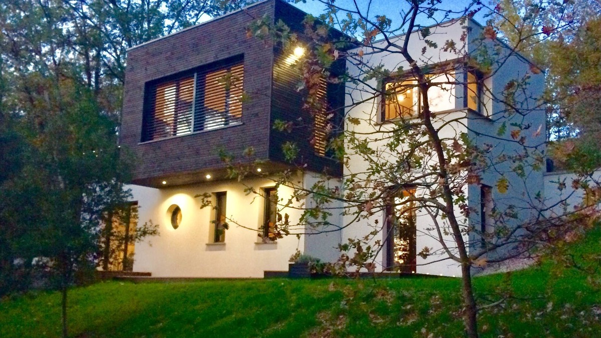 Cazoules Villa | Villa Nakalta - architect-designed house - Dordogne valley - heated pool