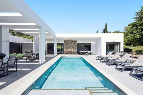 Gouvia Villa | Villa Natura