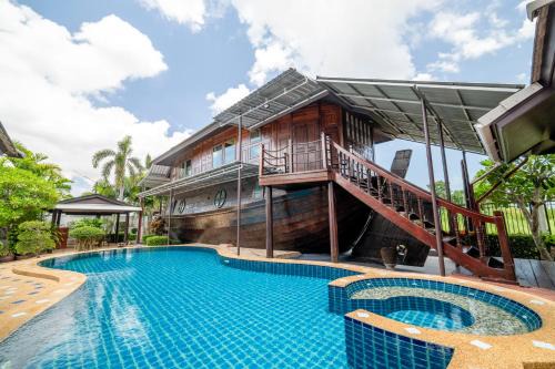 Nong Pla Lai Villa | Villa Nautica Pattaya