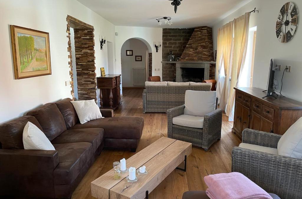 Lake Bracciano Villa | VILLA NAZZA