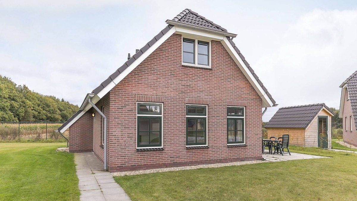 Hollandscheveld Villa | Villa Near Forest Trails