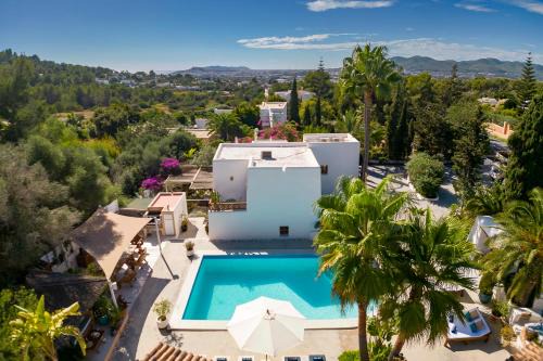 Can Furnet Villa | Villa near Ibiza Town sleeps 11 to 13 guests