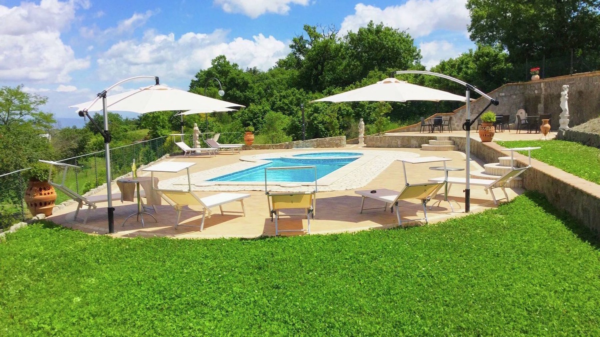 Montefiascone Villa | Villa near Lake Bolsena with Private Pools