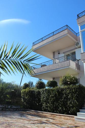 Aliko Apartment | Villa Nefeli