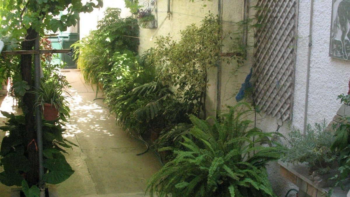 Keratsini-Drapetsona House | VILLA "NEFELI" - NEXT TO THE PORT OF PIRAEUS