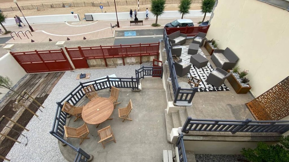 Quartier des Dunes Villa | Villa Neptune, Chatelaillon Plage - Facing the beach and ocean - Swimming pool