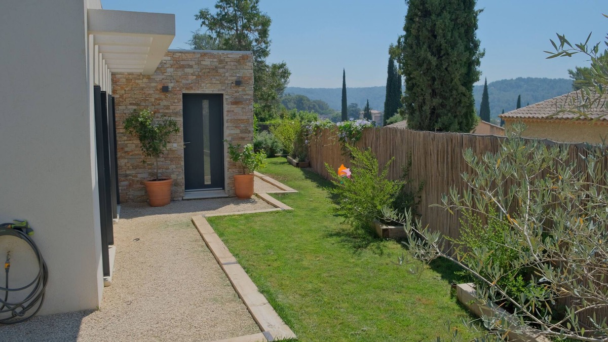 Est House | Villa Neuve Avec Piscine Près du Centre Ville D'aix en Provence au Calme
