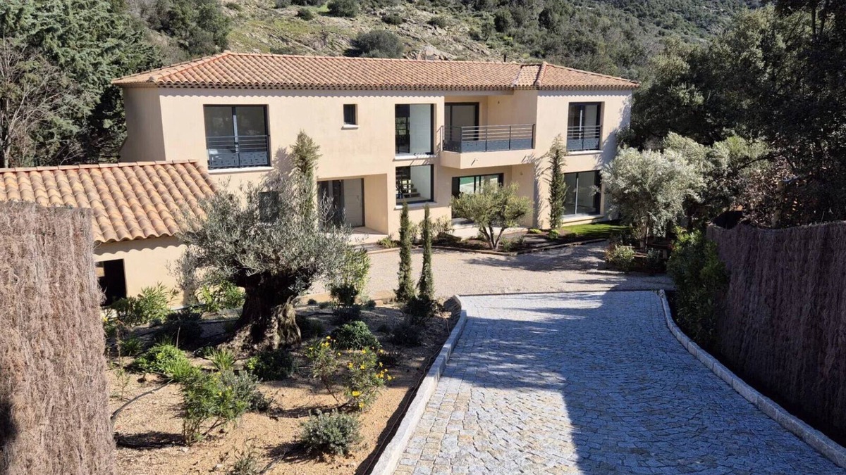Plan-de-la-Tour Ski Chalet | VILLA NEUVE LES PRES