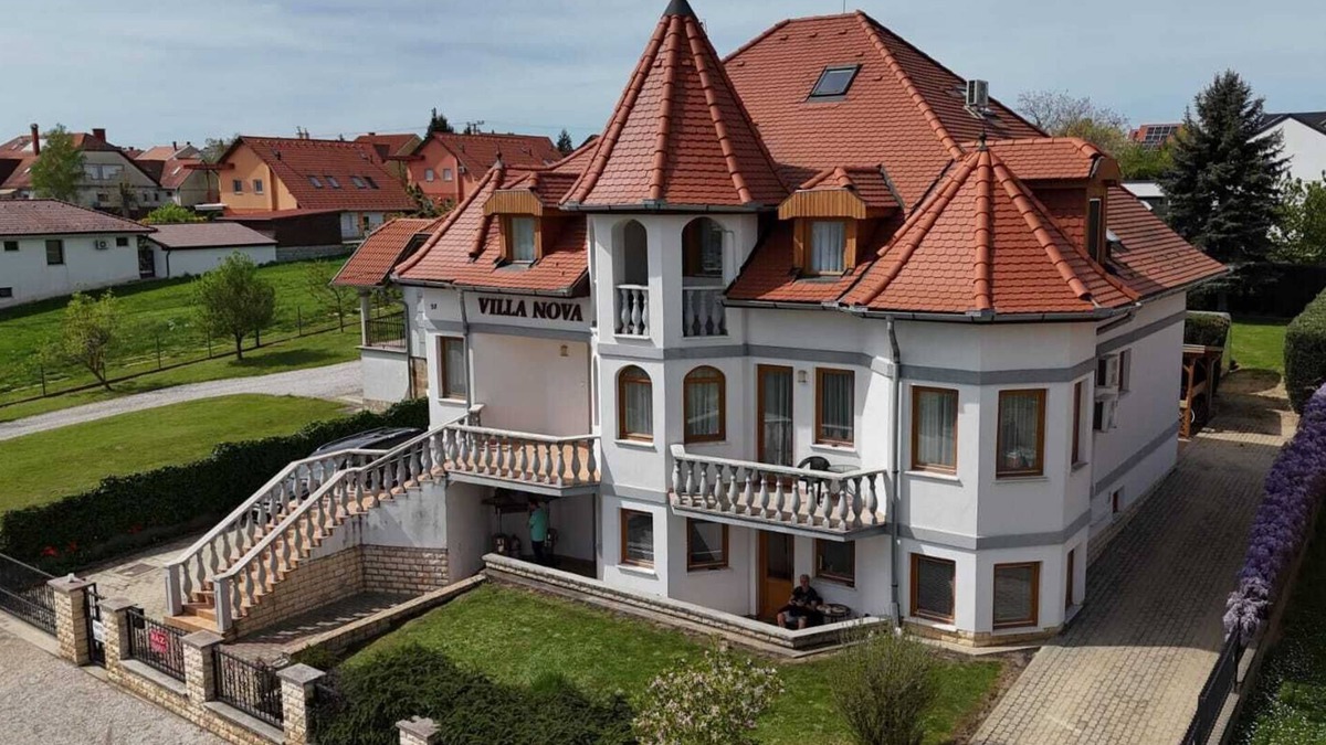 Heviz Villa | Villa Nova Hévíz - Apartment 5 with balcony