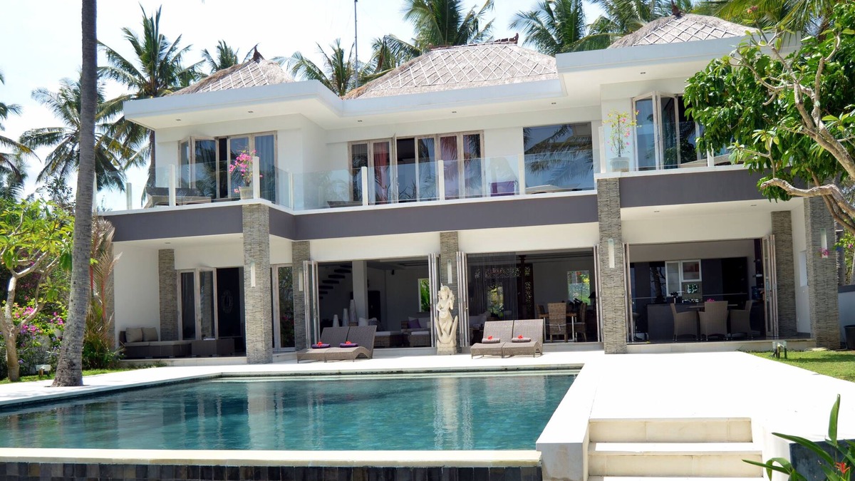 Padangbai Villa | VILLA OF DREAM ON THE BEACH OF PADANBAI