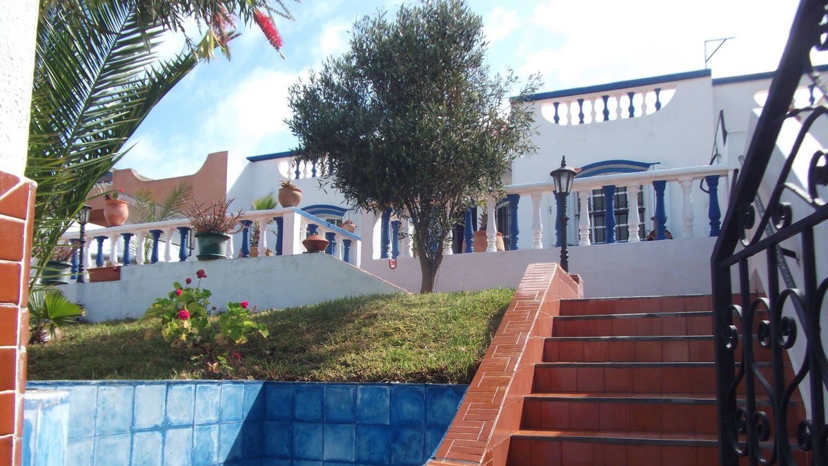 Safi Villa | Villa of Moroccan charm 'Les Oliviers' at 120m from the beach