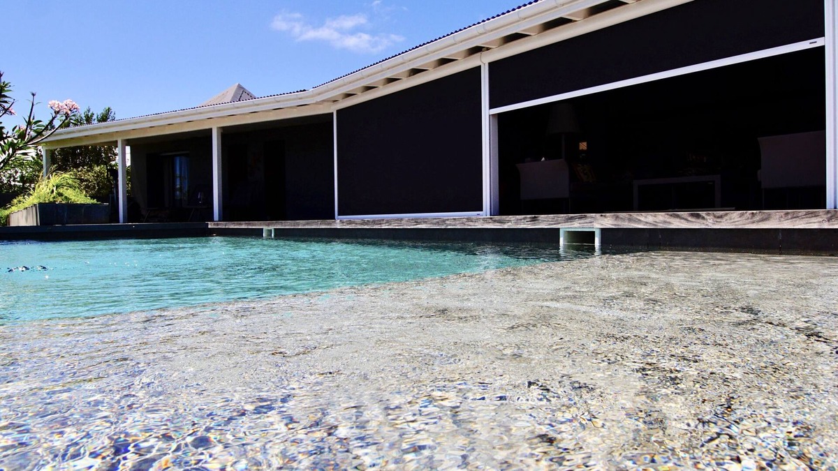 Vitet Villa | Villa Okonjima, Vue Imprenable sur L'ocean, Piscine 8x4 Hauteurs de Devet