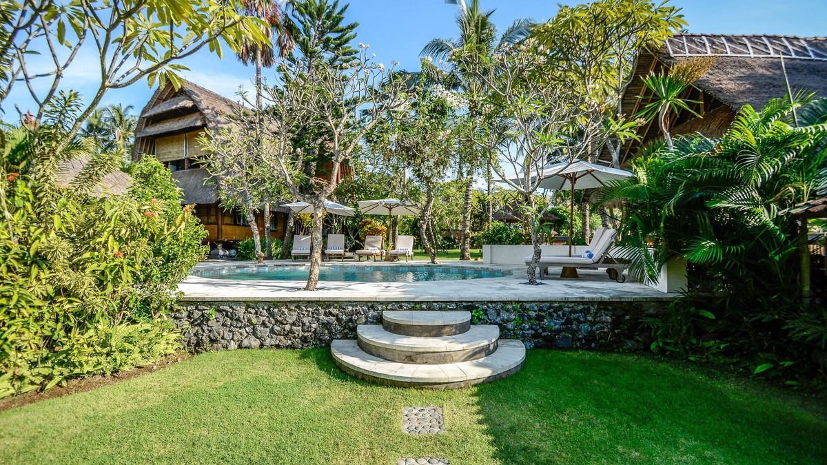 Jasri Resort | Villa Ombak a Private Villa Facing the Ocean.