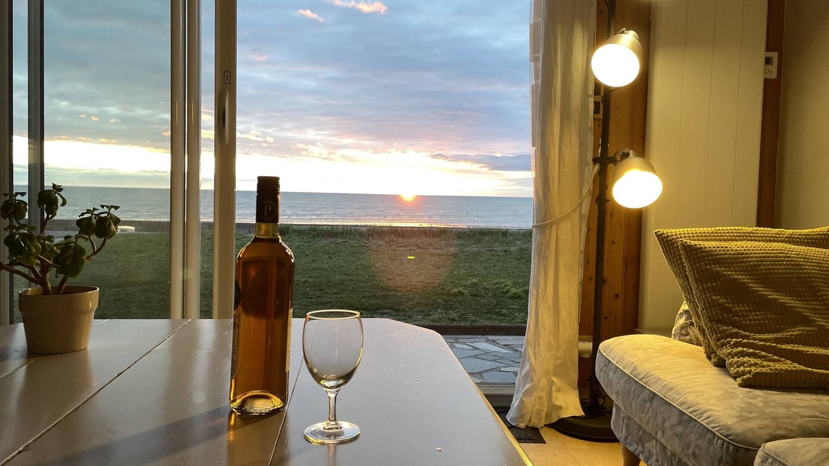 Hauteville-sur-Mer House | Villa on the seafront in Hauteville sur mer. West coast of Cotentin