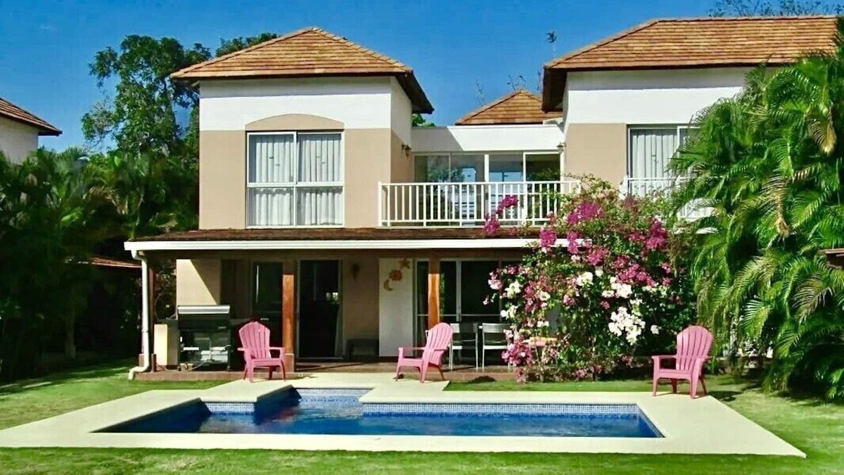Costa Blanca Villa | Villa on the Golf and a Walk distance to the beach. Private beach club included.