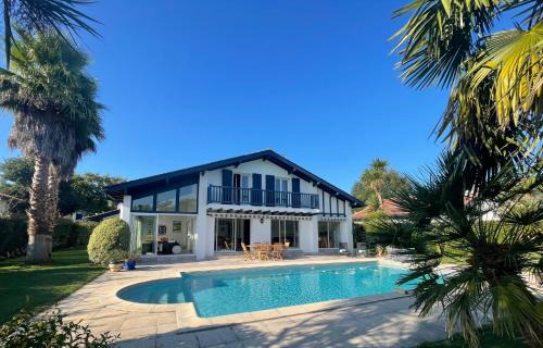 Bassussarry House | Villa on the Makila golf course near Biarritz