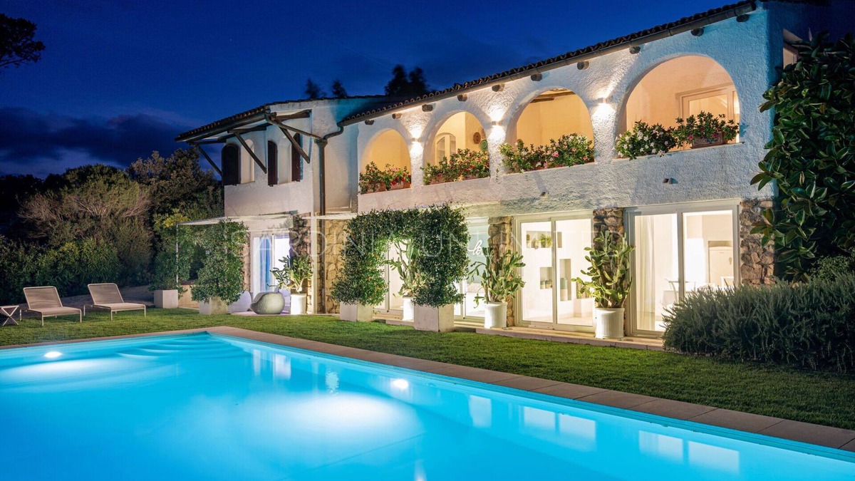 Conca Verde Villa | Villa Onyx: with private pool, big garden, near the sea - Sardinia Unlimited