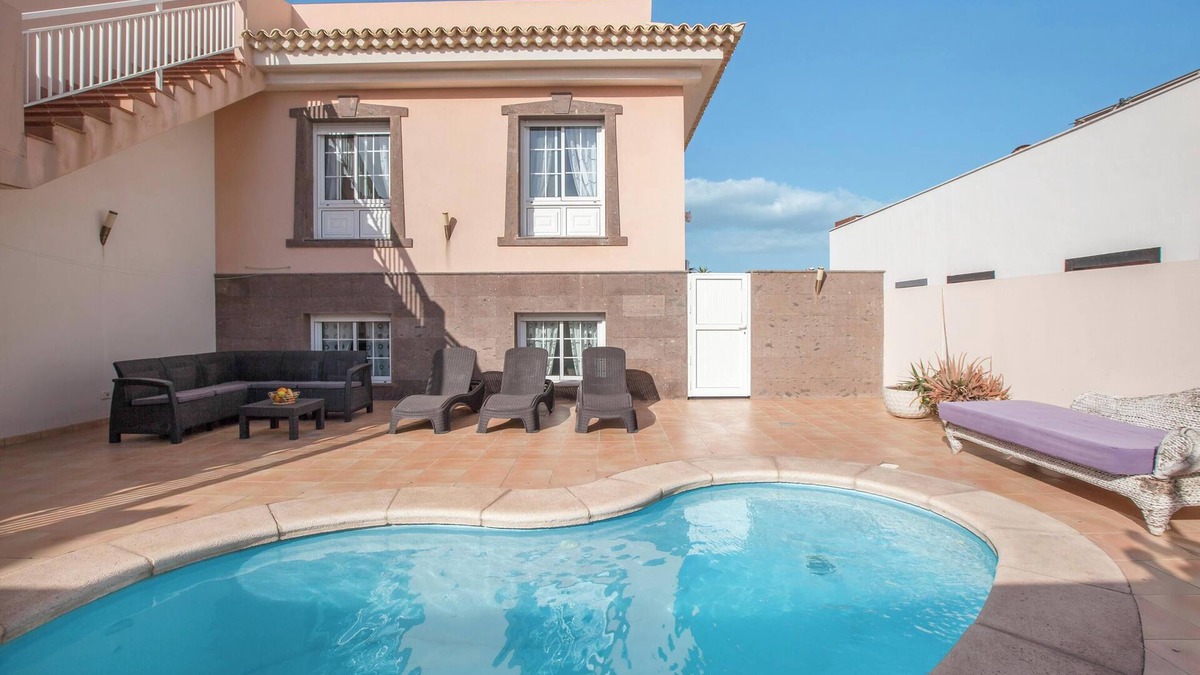 Arenas del Mar Villa | Villa "Orquídea" with Sea View, Pool, Garden & Wi-Fi