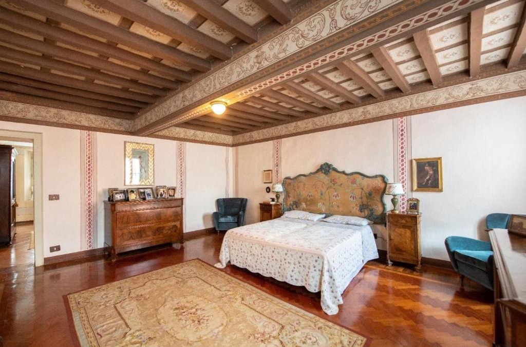Quattro Castella Bed & Breakfast | Villa Ottocentesca immersa nel verde