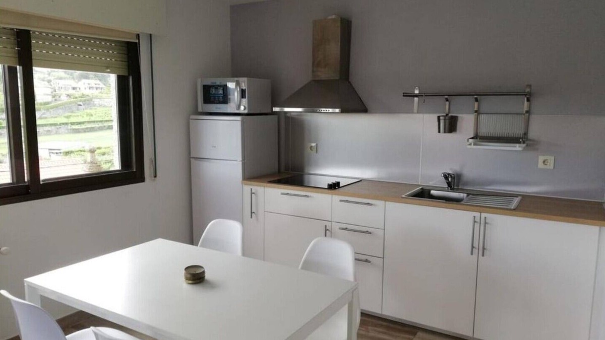 Poio Apartment | Villa Oubiña Poio - Penthouse Apartment 6 people