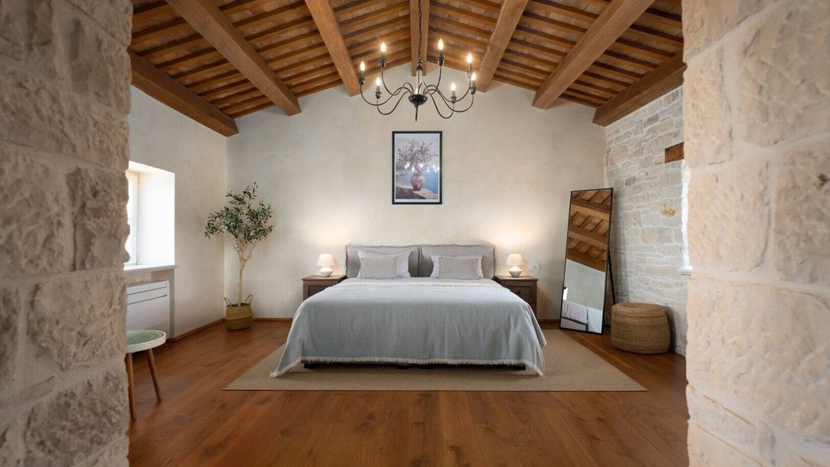 Prkacini Villa | Villa Paladnjaki - Luxury Villa with Private Pool, Included Daily Breakfast & Exclusive Istrian Food, Wine, and Olive Oil Tastings
