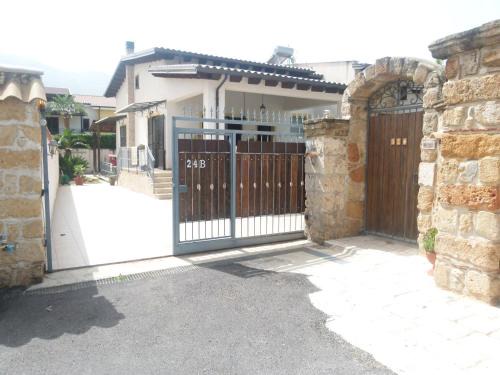 Villa Grazia di Carini House | Villa Palumberi con Vasca Idromassaggio