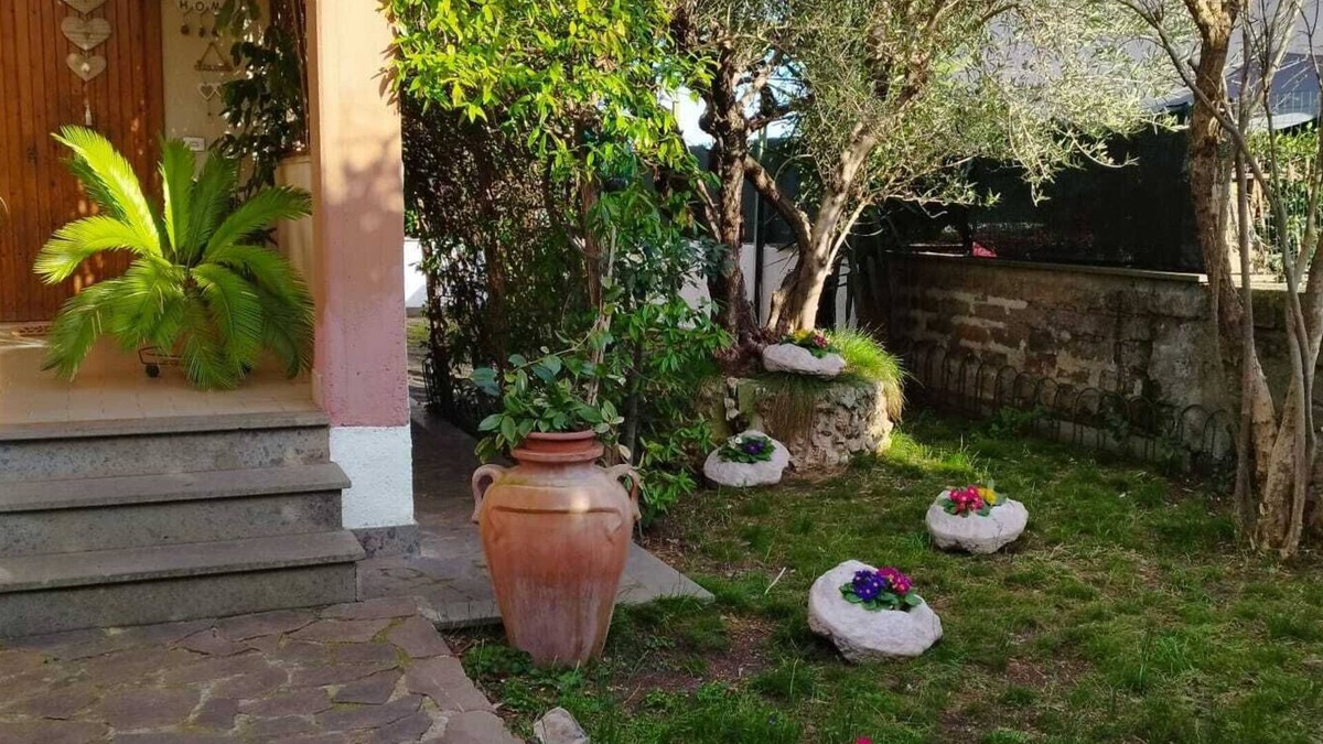 Fabrica di Roma Villa | Villa Pampaloni