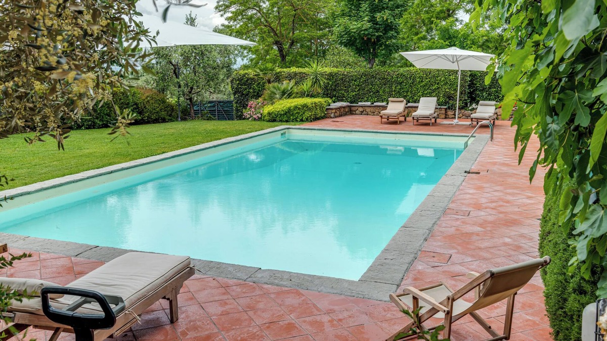 Capraia e Limite Villa | Villa 'Panicale- Toscana' with Private Pool, Private Terrace and Wi-Fi