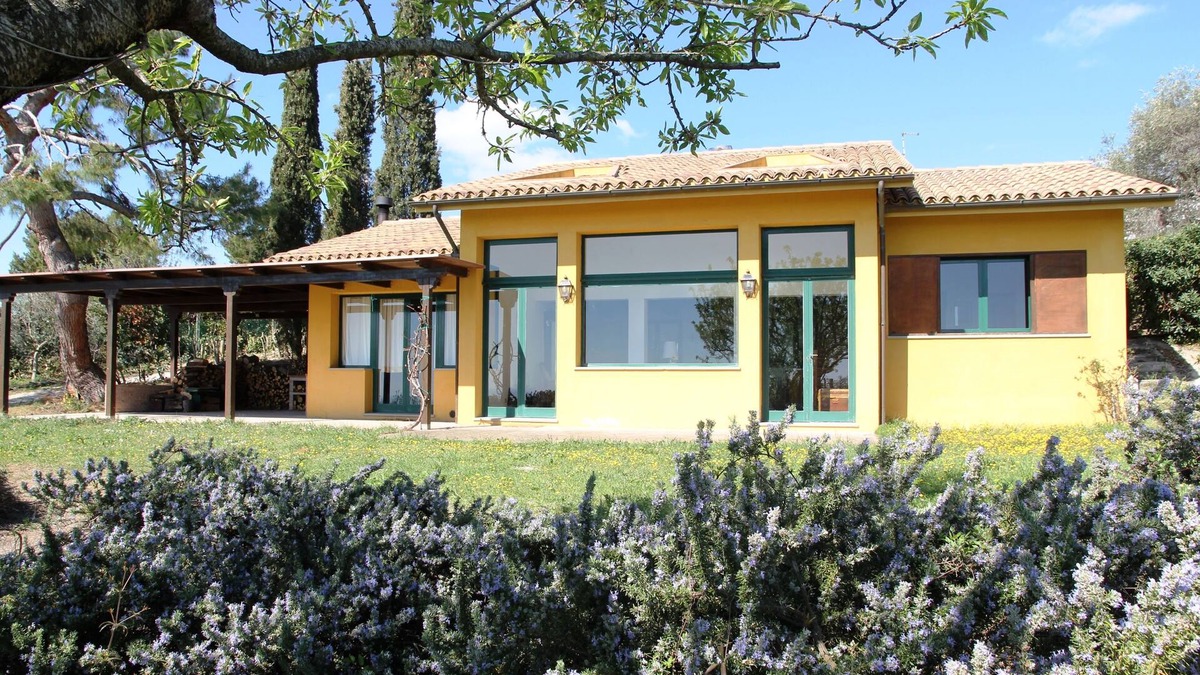 Sirolo Villa | Villa Panorama, in the Conero Park rustic dwelling with stunning views