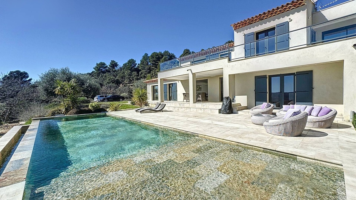 Manosque House | Villa panoramic view