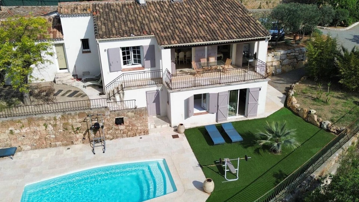 Les Arcs-sur-Argens Villa | Villa panoramic view Les Arcs