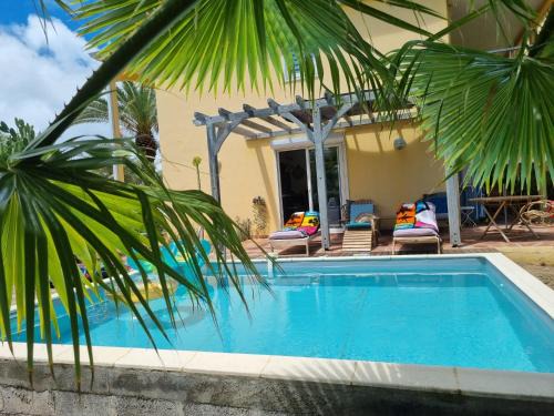 Orient Bay Villa | Villa Papaye Les Pieds Dans L'eau Orient Bay Saint Martin