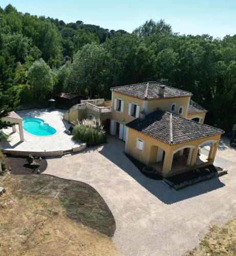 Trets House | Villa Paradis de Clarisse