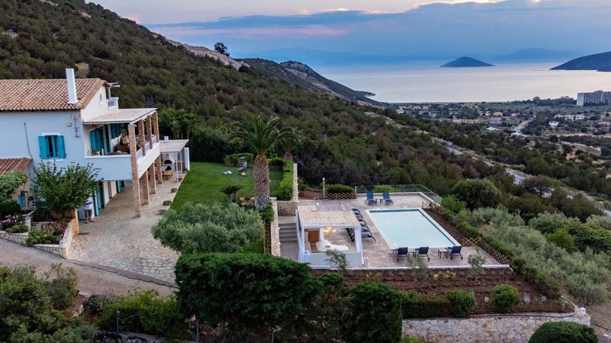 Kilada Villa | Villa Pasiphae at Salandi beach