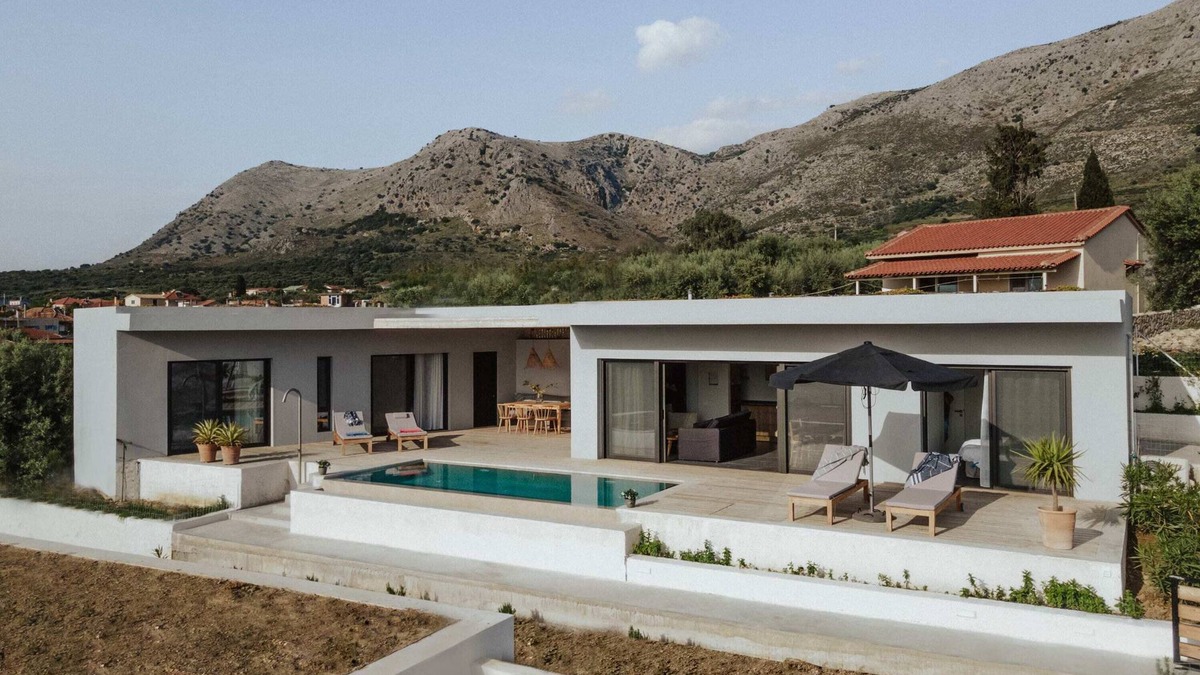 Aktio-Vonitsa Villa | Villa Pelagia Summary