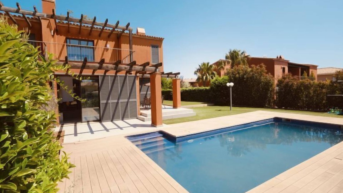 Bonmont Terres Noves House | Villa Perla by Interhome