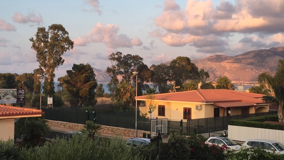 Carini Villa | Villa Pistachio - Marinalonga (200 mt. From the sea) - cozy and equipped