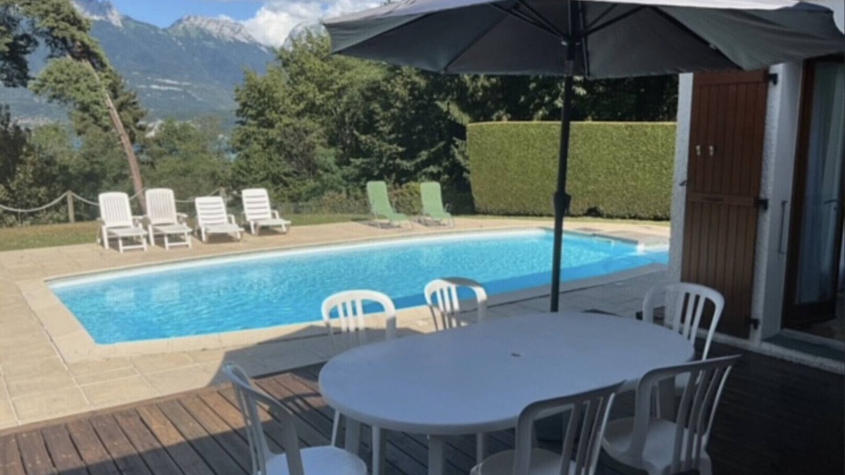 Cessenaz Villa | Villa piscine, vue lac et montagne - OG IMMO