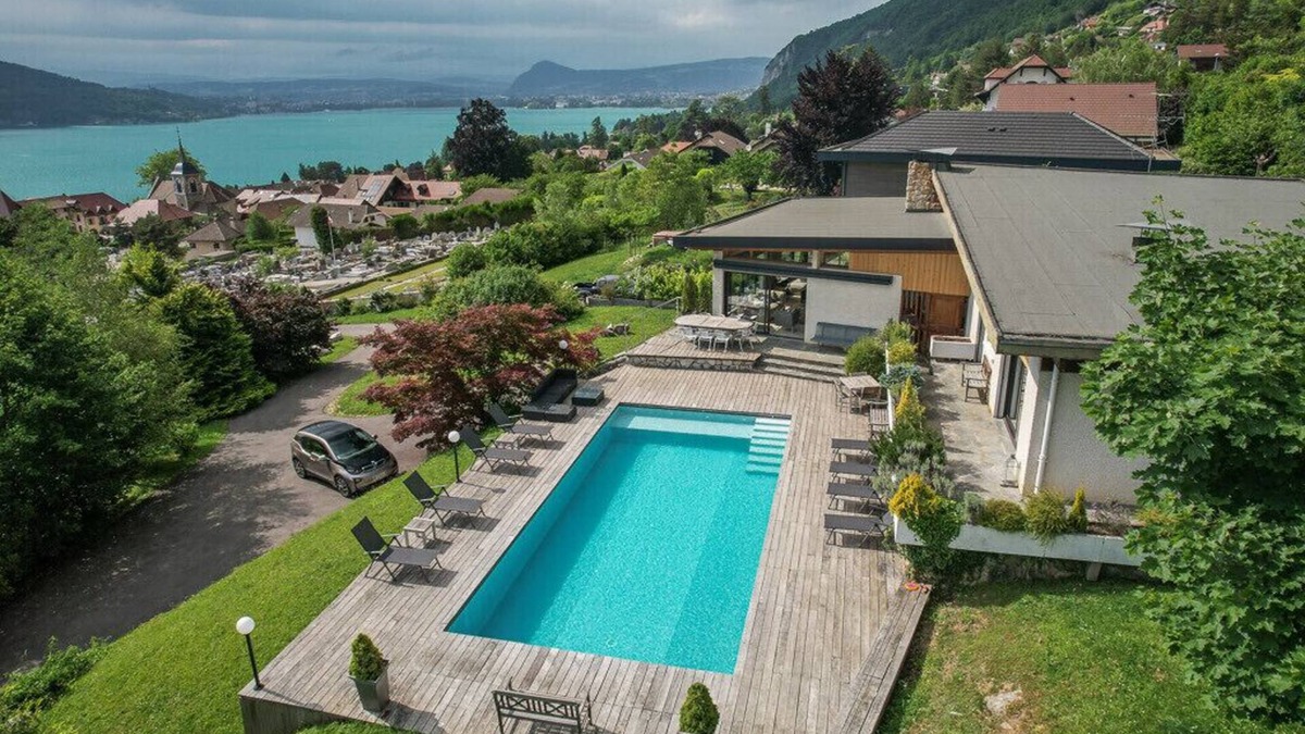 Veyrier-du-Lac House | Villa Pladia