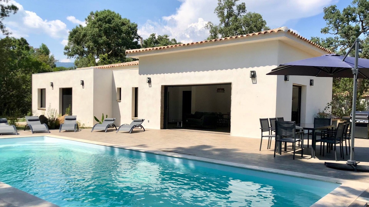 Porto-Vecchio Villa | Villa private heated pool -beach:10min-town center:5min Included:cleaning+linen
