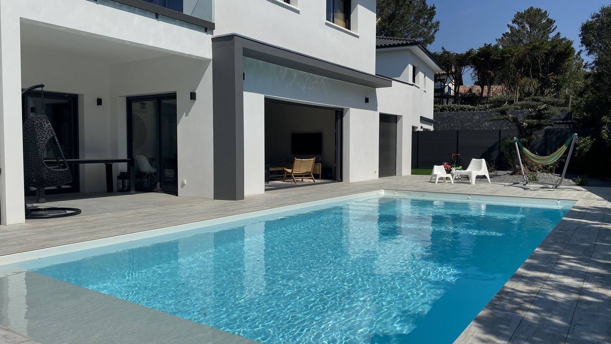 Anglet Villa | Villa + private heated pool in Chiberta, walking distance to the beach, Golf, Surf, Thalasso