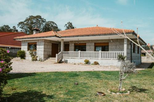 Tomino Villa | Villa Río Miño